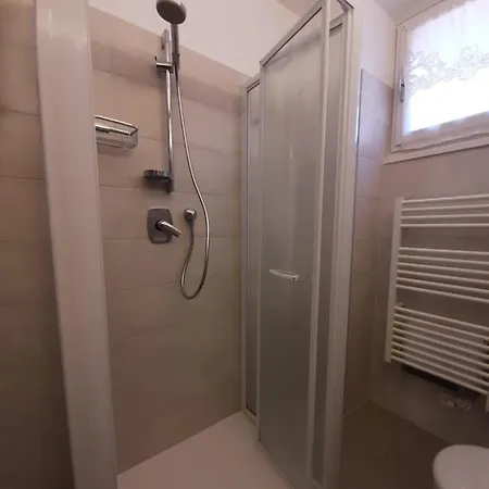 Bmp Gioiosa 1 Terrazza Vista Belgirate