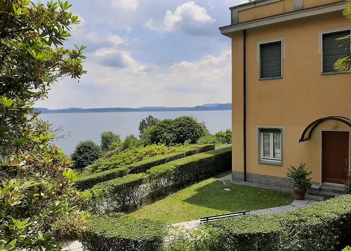 Lägenhet Bmp Gioiosa 1 Terrazza Vista Belgirate